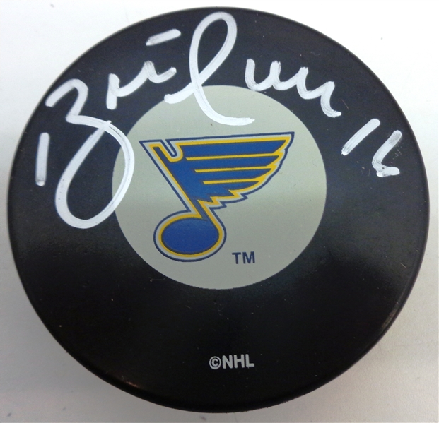 Brett Hull Autographed Blues Puck