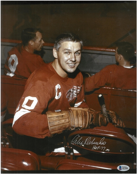 Alex Delvecchio Autographed 11x14 Photo