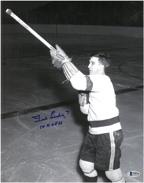 Ted Lindsay Autographed 11x14 Photo "The Parting Shot"