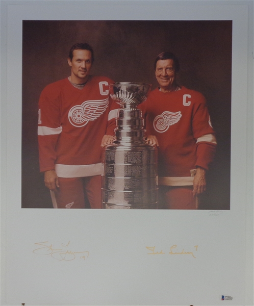 Steve Yzerman & Ted Lindsay Autographed 16x20 Photo