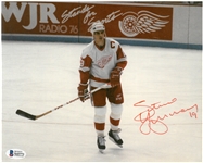 Steve Yzerman Autographed 8x10 Photo