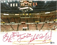 1989/90 Red Wings 8x10 Signed by 5