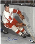 Gordie Howe Autographed 8x10 Photo