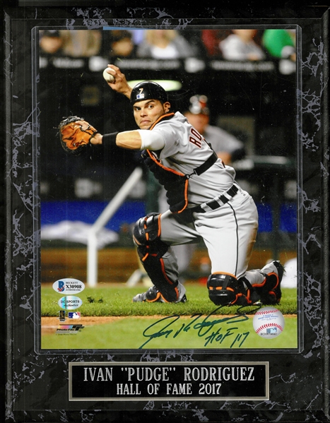 Ivan Rodriguez Autographed 8x10 Photo Plaque