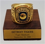 1988 Tiger Stadium Old Timers Paperweight Ring