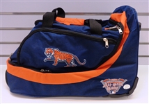 2005 All Star Game 3 in 1 Wheeled Duffel Bag (Given to Executives)
