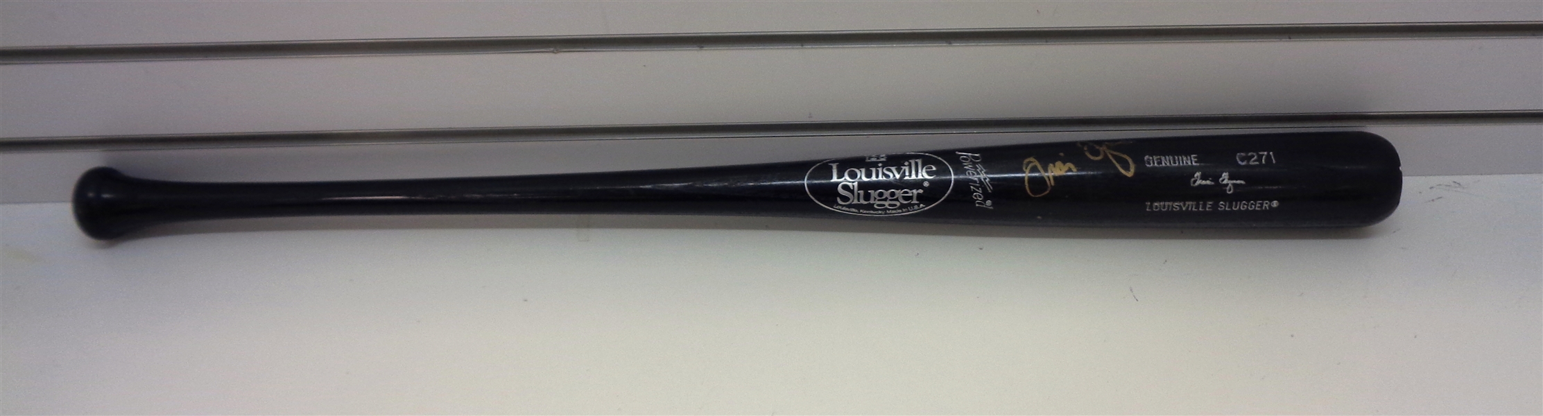 Travis Fryman Autographed Bat