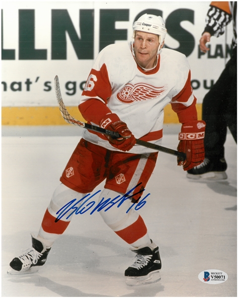 Vladimir Konstantinov Autographed 8x10 Photo