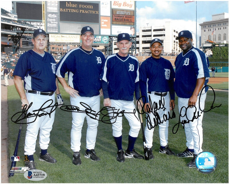 2007 Detroit Tigers Coaching Staff 8x10 Signed