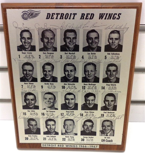 1966/67 Red Wings 8x10 Plaque