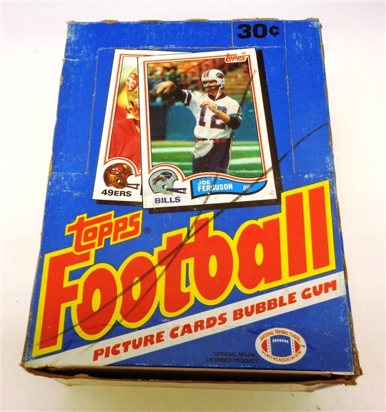 1982 Topps Football Wax Box