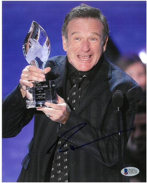Robin Williams Autographed 8x10 Photo