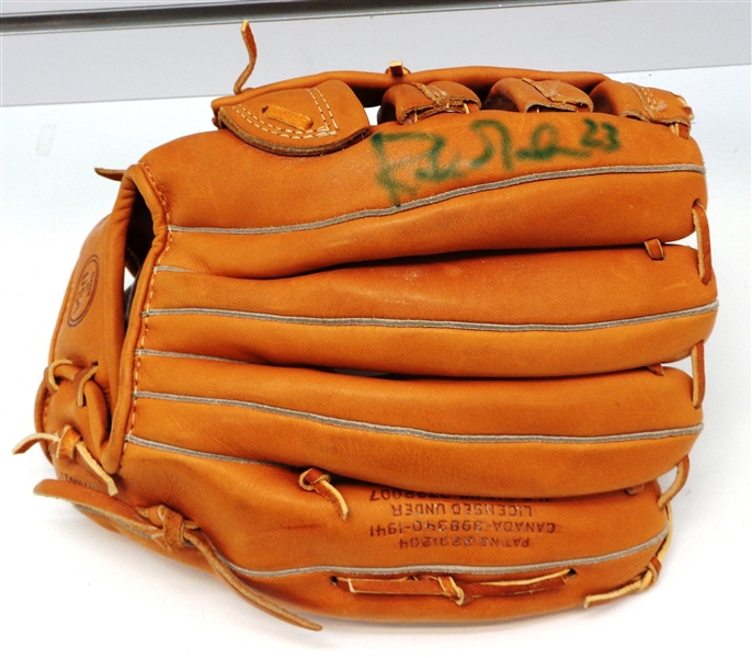 Kirk Gibson Autographed Baseball Glove