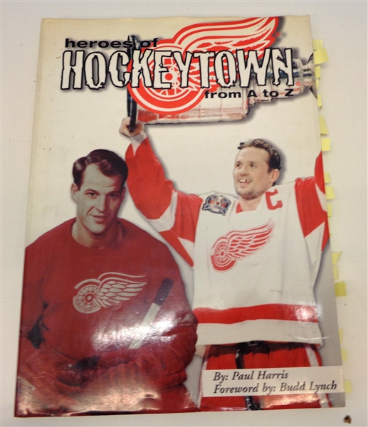 Red Wings Hockeytown Book Signed by 24