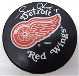 Gordie Howe Autographed Red Wings Puck