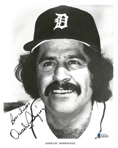 Aurelio Rodriguez Autographed 8x10 Photo