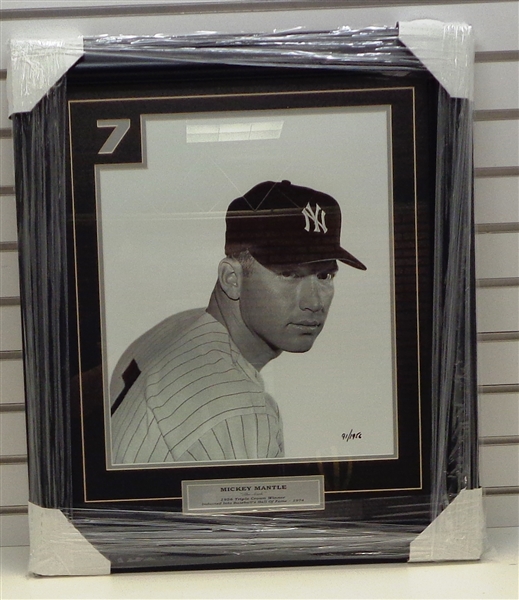 Mickey Mantle Framed 16x20 Photo
