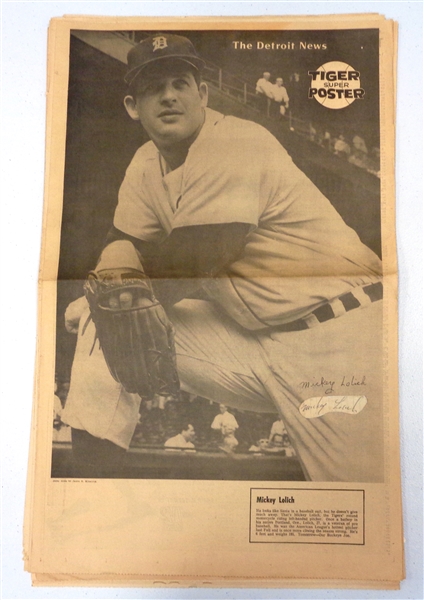 Mickey Lolich Autographed Vintage Newspaper Photo