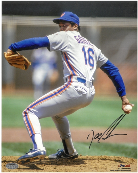 Dwight Gooden Autographed 8x10