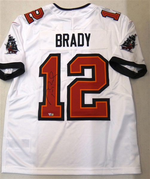 Tom Brady Autographed Tampa Bay Buccaneers Jersey