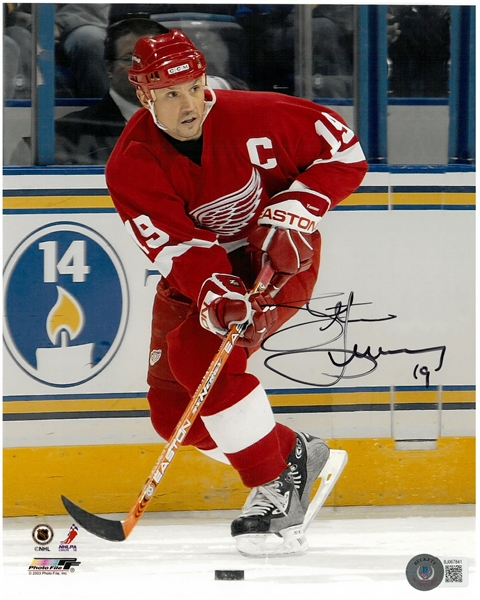 Steve Yzerman Autographed 8x10 - Action