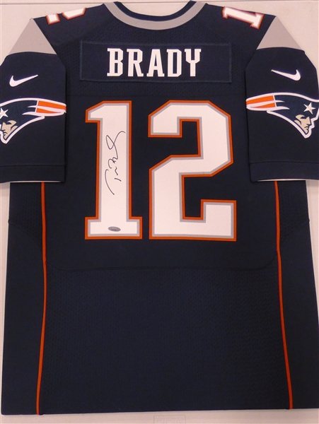 Tom Brady Autographed Nike Patriots Jersey
