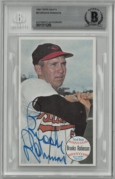 Brooks Robinson Autographed 1964 Topps Giants