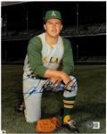 Jim Catfish Hunter Autographed 8x10