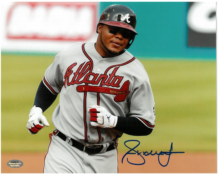 Andruw Jones Autographed 8x10