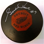 Gordie Howe Autographed Vintage Red Wings Game Puck