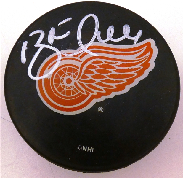 Lot Detail Brett Hull Autographed Red Wings Puck 