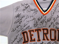 Detroit Tigers Jersey Signed by 115