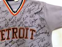 Detroit Tigers Jersey Signed by 115