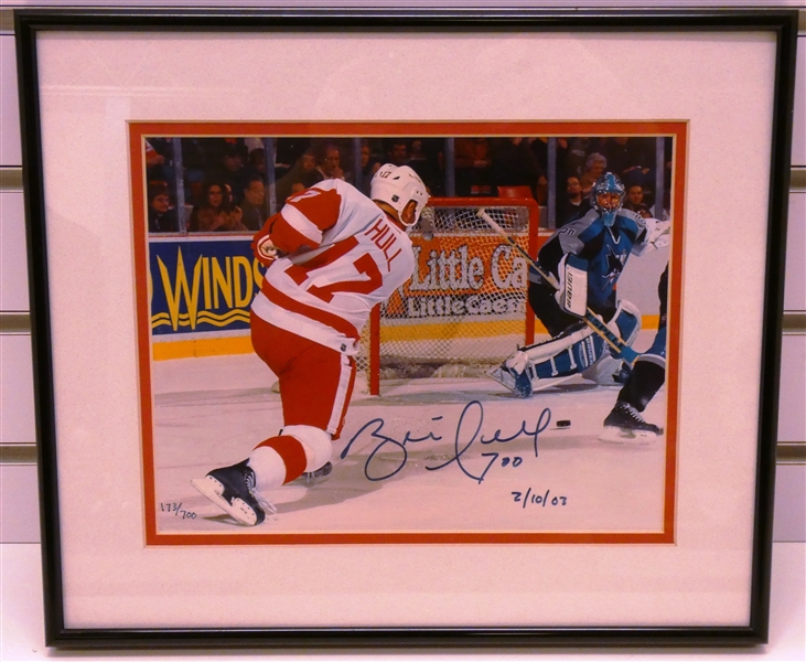 Brett Hull Autographed Framed 700th Goal 8x10
