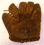 Harry Heilmann Vintage Store Model Glove
