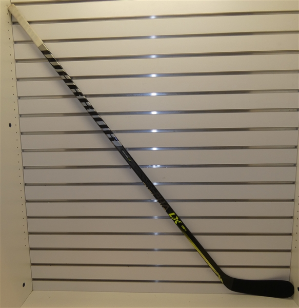 Olli Maatta Game Used Stick