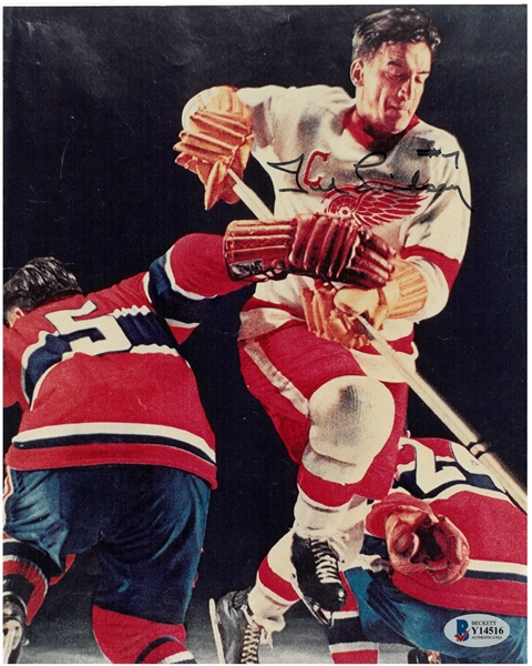 Ted Lindsay Autographed 8x10