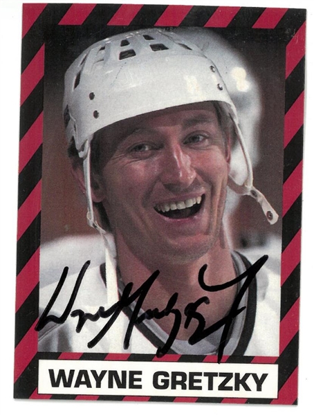 Wayne Gretzky Autographed Trading Card