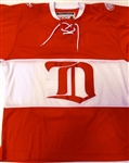 Steve Yzerman Size Large Red Wings Alumni Jersey