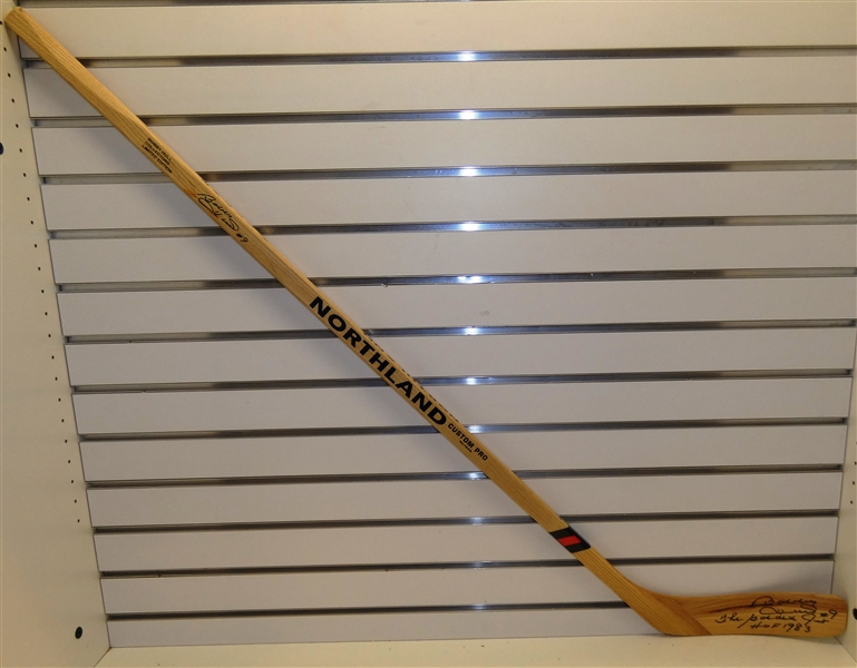 Bobby Hull Autographed Northland Model Stick