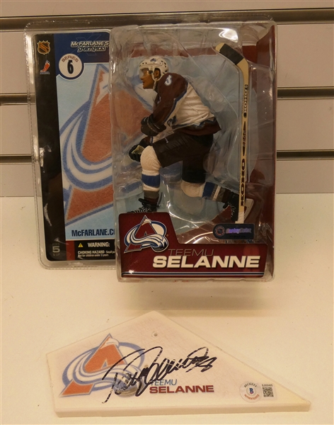 Teemu Selanne Autographed McFarlane Figure