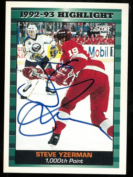 Steve Yzerman Autographed 1993 Score