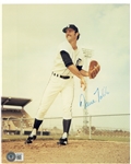Dave Tobik Autographed 8x10