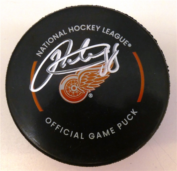 Patrick Kane Autographed Red Wings Puck