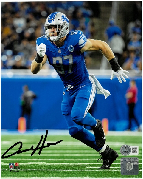 Aidan Hutchinson Autographed 8x10
