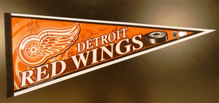 Red Wings Pennant Autographed by 6