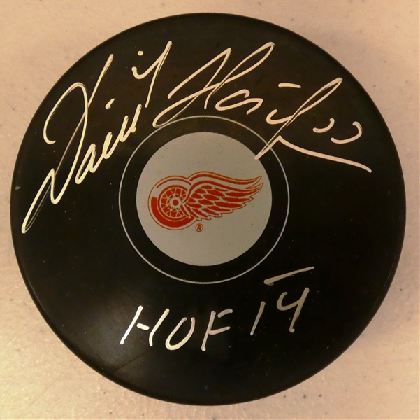Dominik Hasek Autographed Red Wings Puck