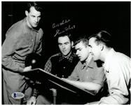 Gordie Howe Autographed 8x10