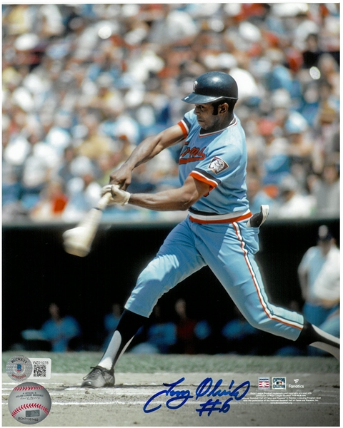 Tony Oliva Autographed 8x10