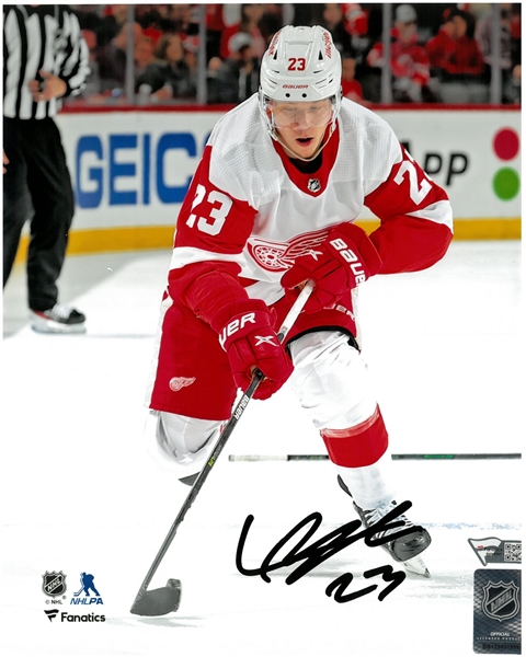Lucas Raymond Autographed 8x10